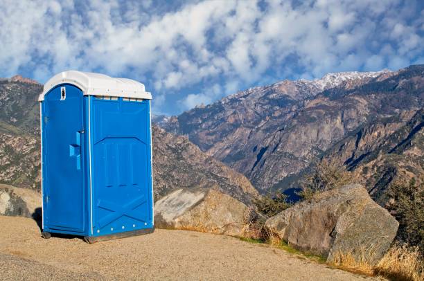 Best Construction site porta potty rental  in Edwardsburg, MI